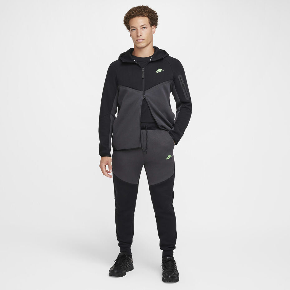 Nike Tech Fleece muški donji deo trenerke