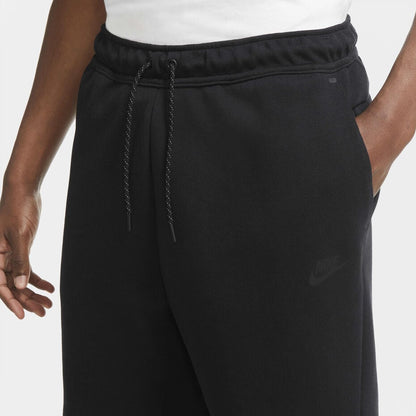 Nike Sportswear Tech Fleece Šorc