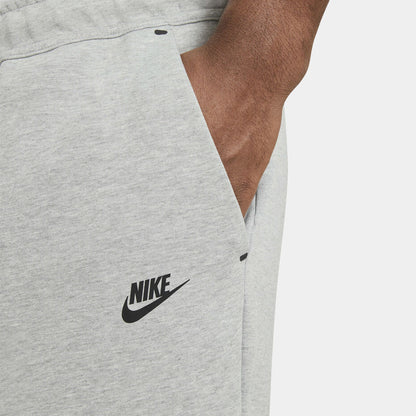 Nike Sportswear Tech Fleece Šorc