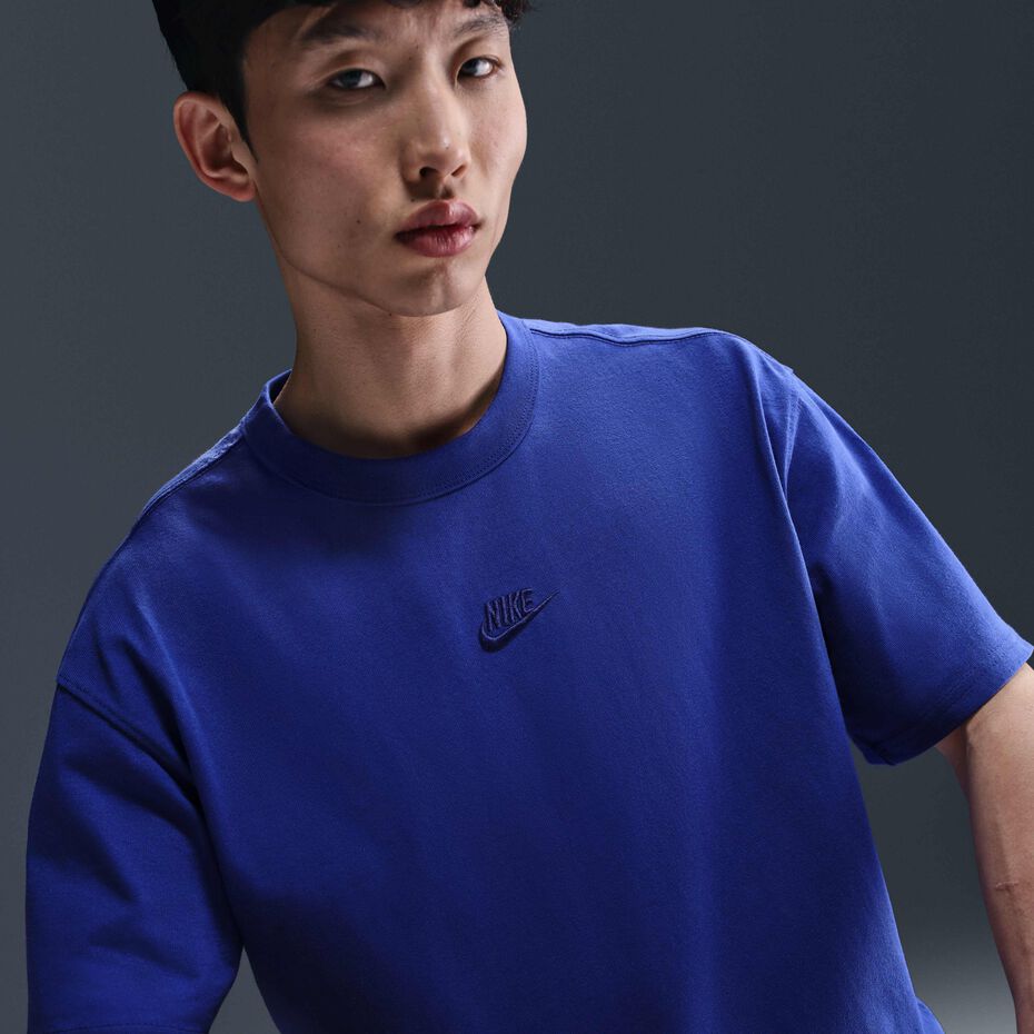 Nike Sportswear Premium Essentials Muška Majica