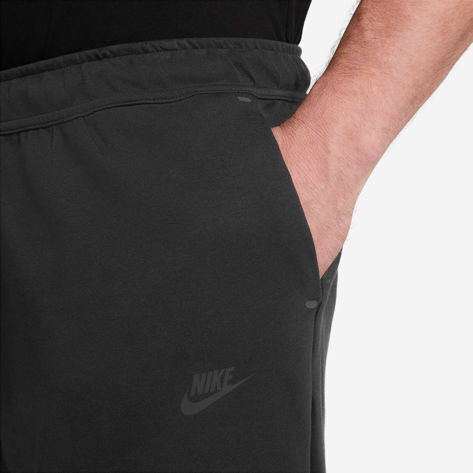 Nike Sportswear Tech Fleece Šorc