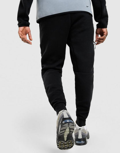 Nike Tech Fleece Mix muški donji deo trenerke – crna