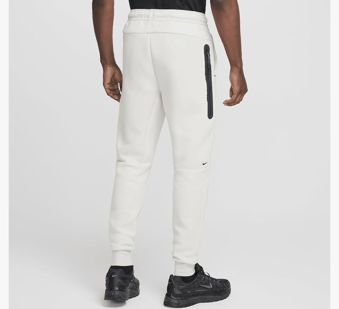 Nike Tech Fleece Donji Deo