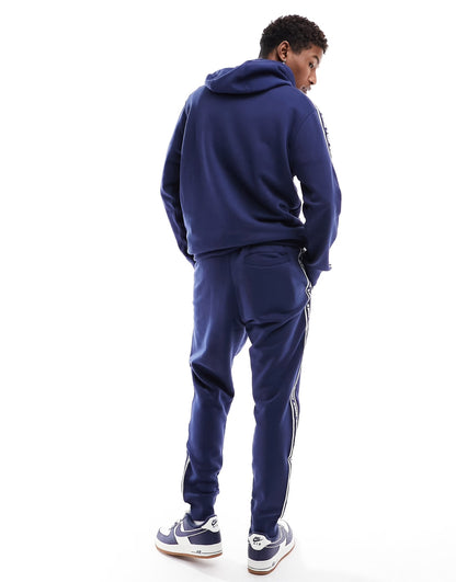 Nike Aries  Club Fleece komplet trenerka